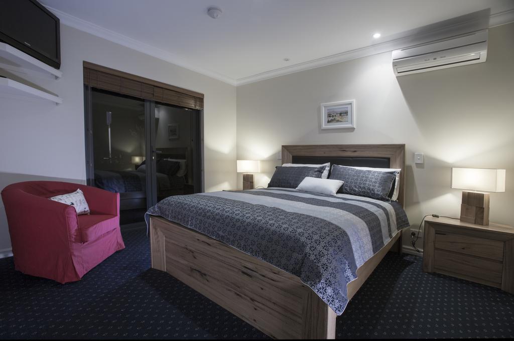 Murray River Lodge Luxury Boutique Accommodation B&B - Adults Only North Yunderup Pokoj fotografie